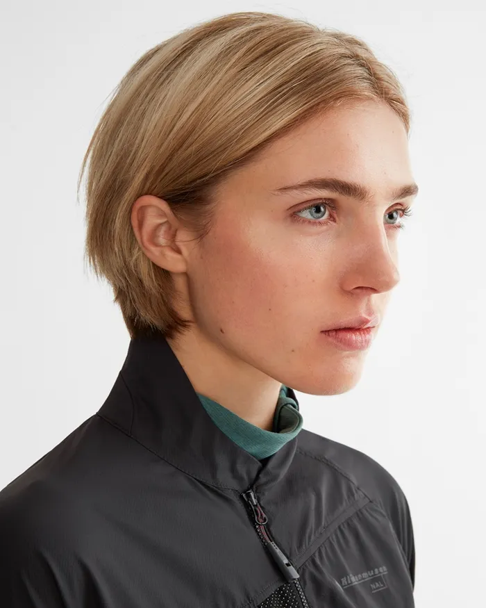 Nal Windbreaker Jacket Madder Red Women Klttermusen Wind Resistant Jackets