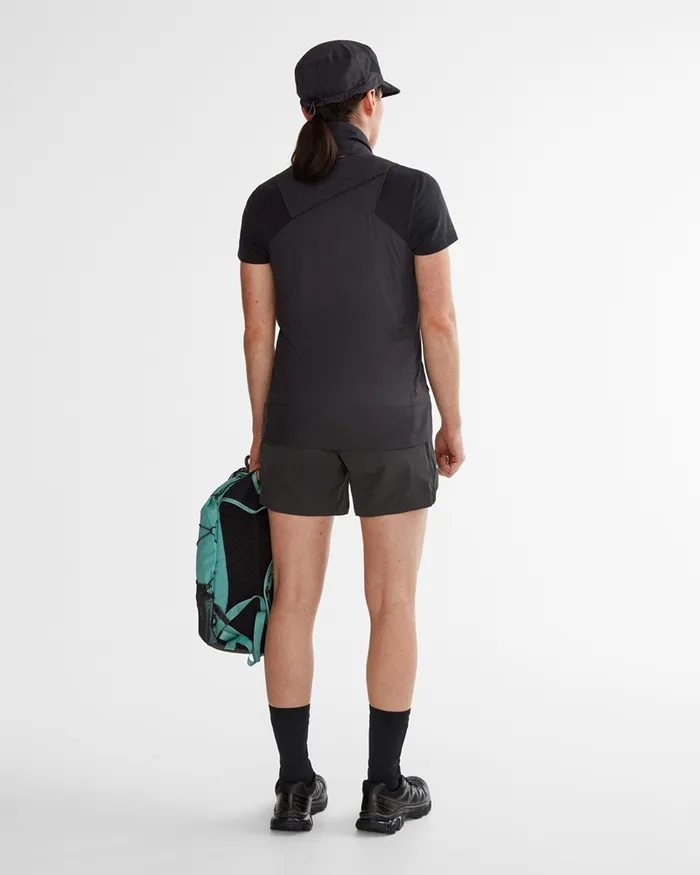 Nal Windbreaker Vest Raven Women Klttermusen Vests