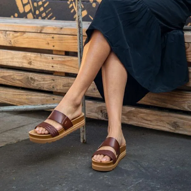 Sandals Women REEF Cushion Vista Hi Chocolate