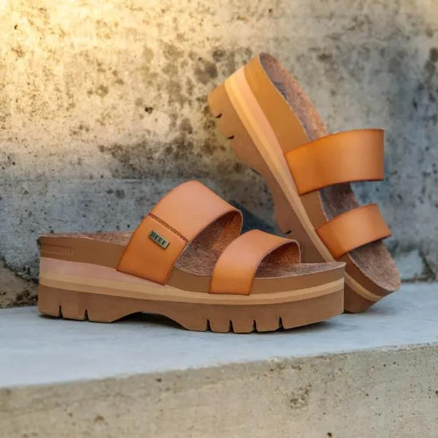 Sandals Women REEF Cushion Vista Higher Natural