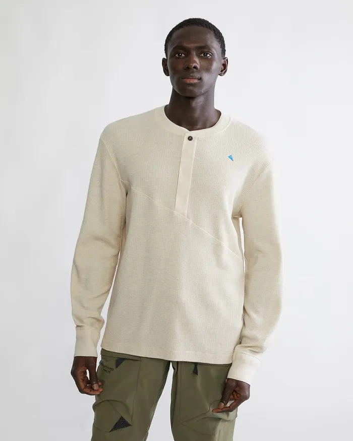 Snotra Long Sleeve Crewneck Raven Men Klttermusen Fleeces and Sweaters
