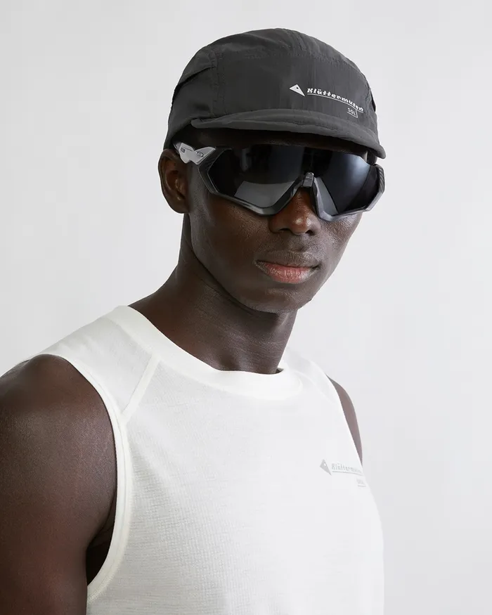 Sol Lightweight Five Panel Cap Boysenberry MenWomen Klttermusen Hats and Caps