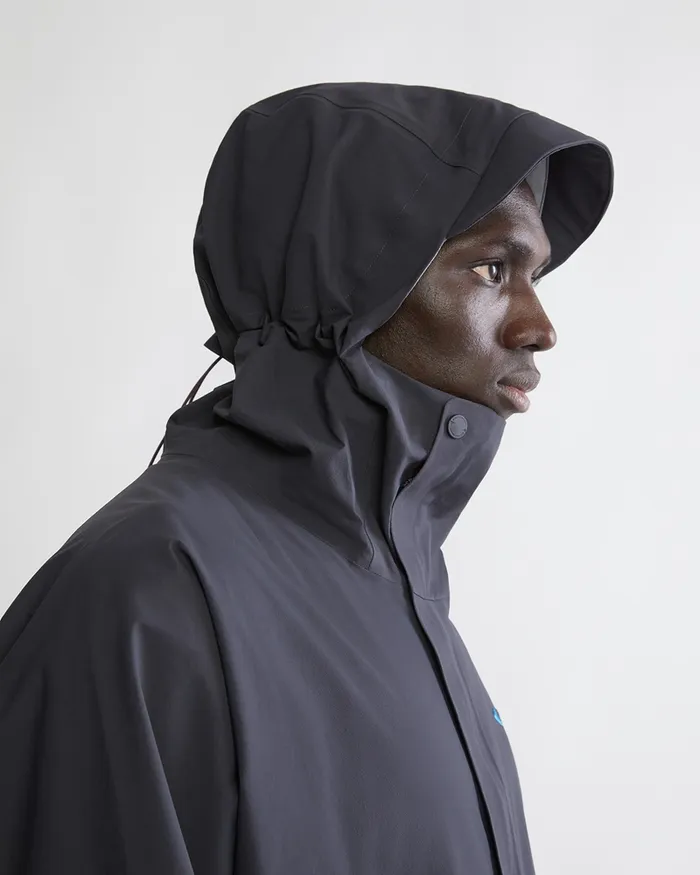 Syr Waterproof Levitend Parka Raven MenWomen Klttermusen Waterproof Jackets