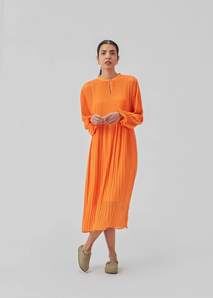 Women CruzMD Dress Vibrant Orange Modstrm Dresses
