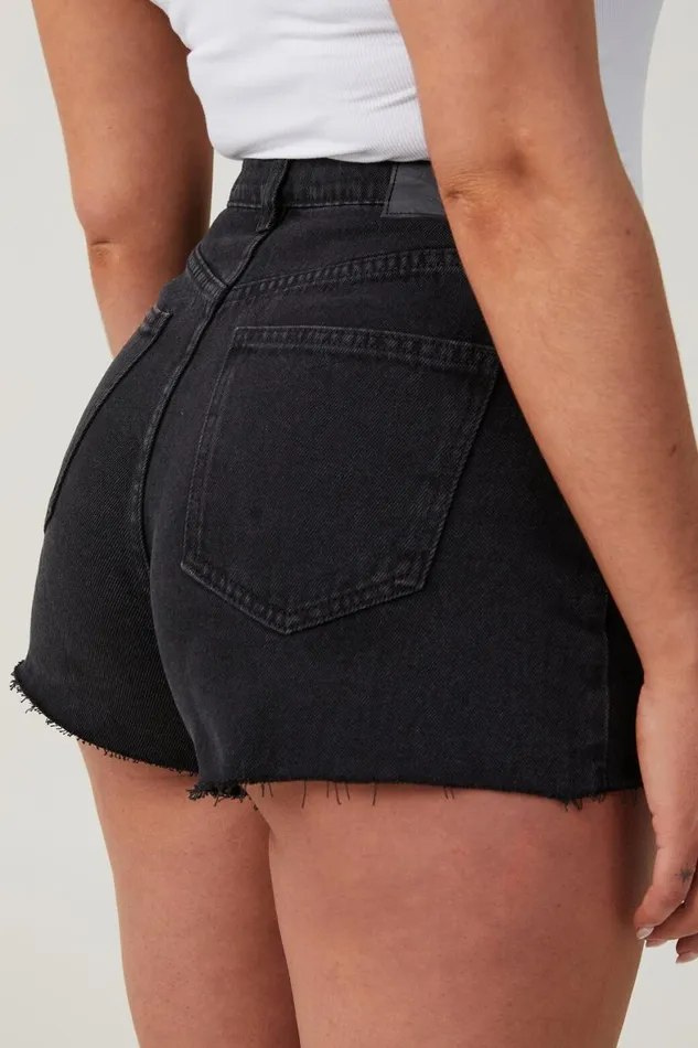 Women Jeans Cotton On Curvy High Mom Denim Short Graphite Black