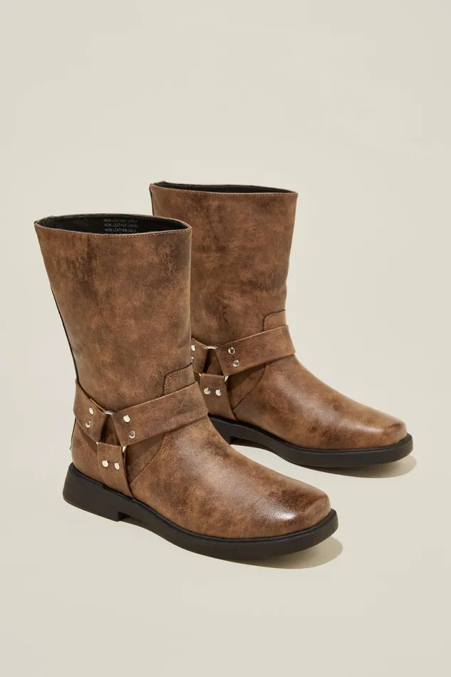 Women Shoes and Slippers Cotton On Ryder Biker Boot Brown Distressed Vegan Leather Women Shoes and Slippers Cotton On Ryder Biker Boot Brown Distressed Vegan Leather