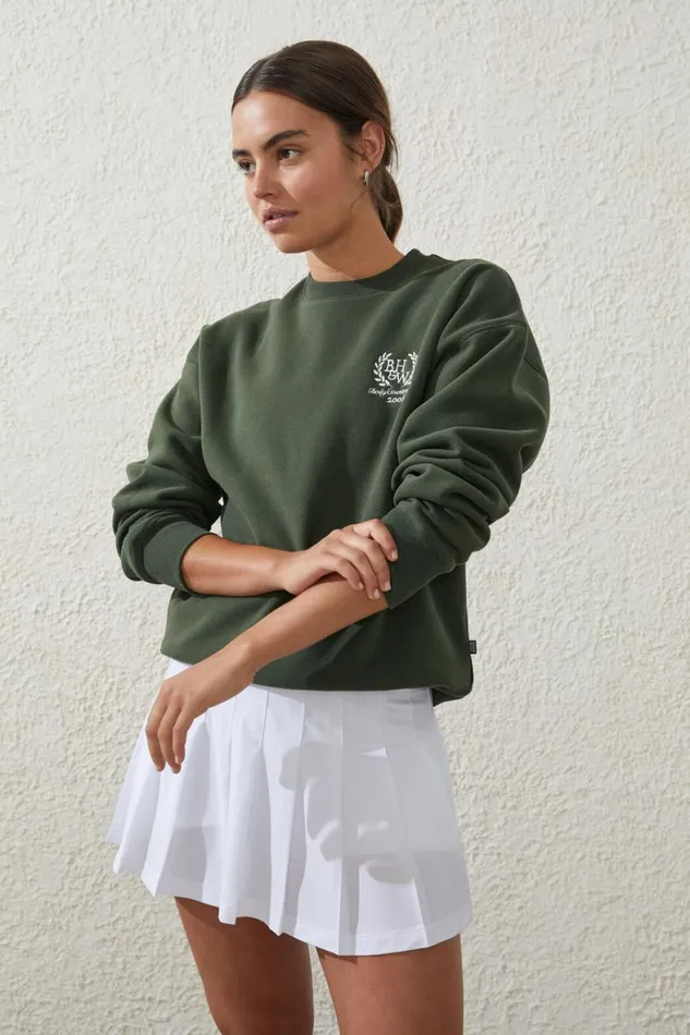 Women Sweats and Hoodies Cotton On Plush Essential Graphic Crew Jumper Forest Greenbody Country Club Women Sweats and Hoodies Cotton On Plush Essential Graphic Crew Jumper Forest Greenbody Country Club