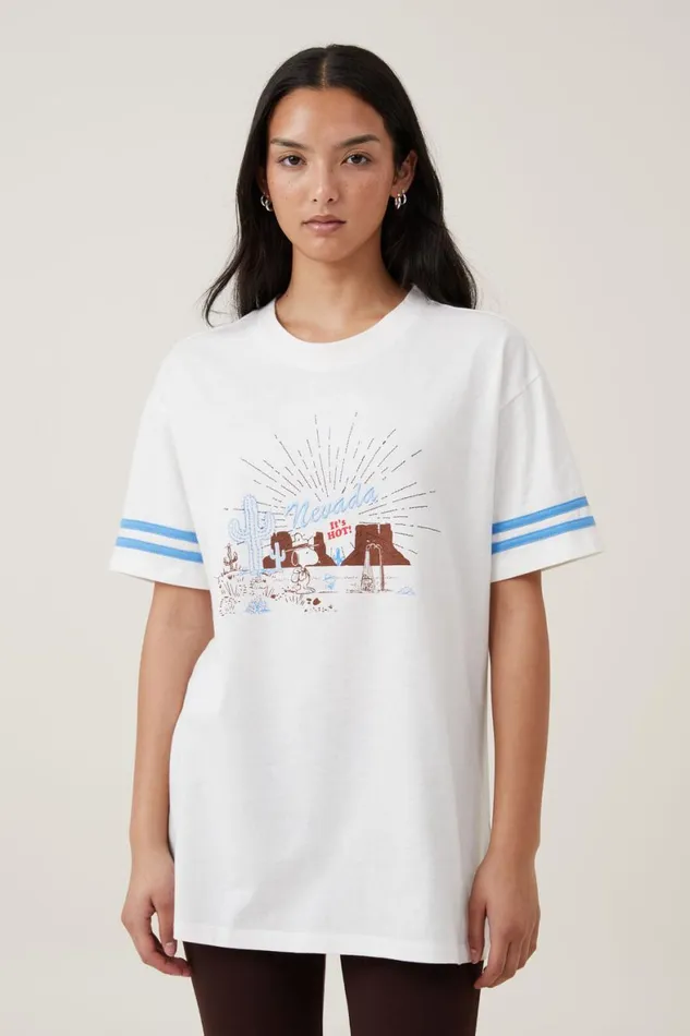 Women Tops Cotton On The Oversized Snoopy Tee Lcn Pea Snoopy Nevada Vintage White
