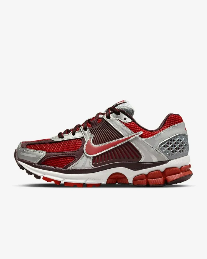 Women Vomero 5 Mystic Redmetallic Platinumreflect Silvermystic Red Nike Lifestyle Women Vomero 5 Mystic Redmetallic Platinumreflect Silvermystic Red Nike Lifestyle